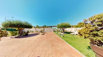 Casa de muntanya 3 habitacions de 200 m² a Urbanitzacio Creixell-Mar (43839)