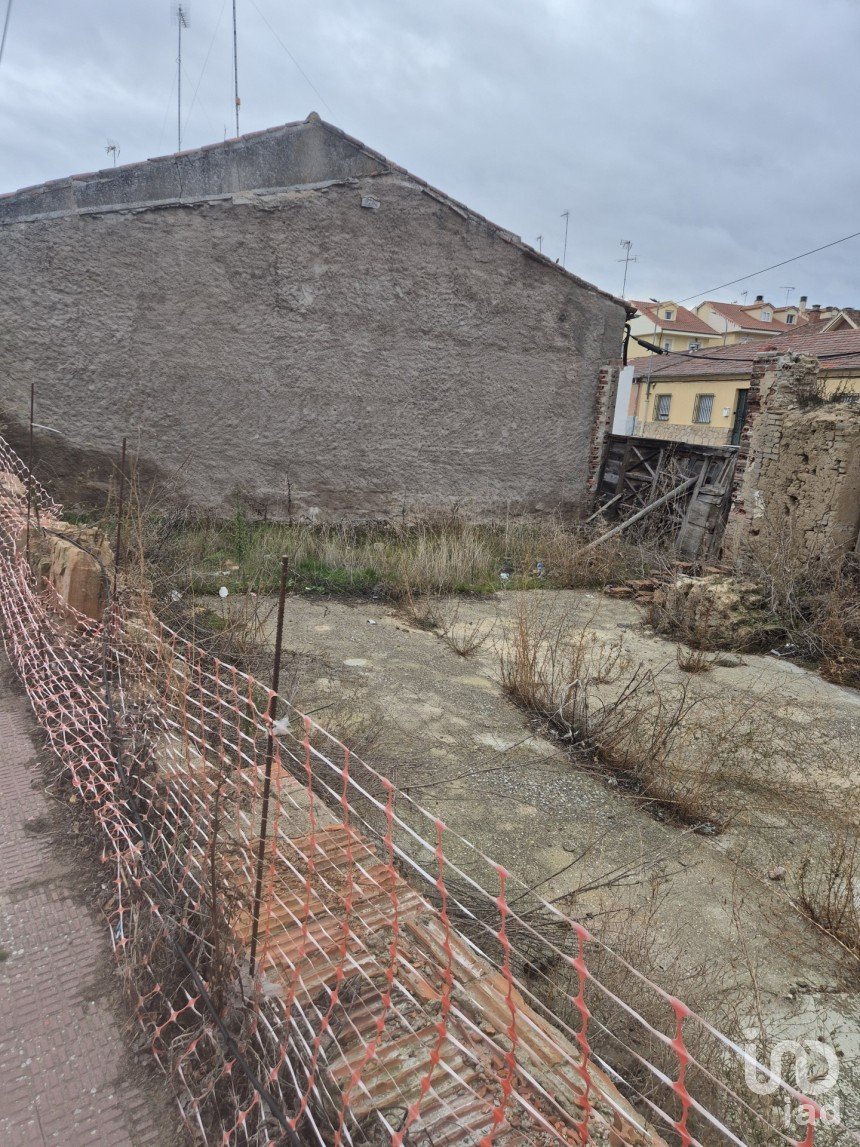 Terreno de 122 m² en San Cristóbal de la Cuesta (37439)