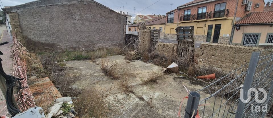 Terreno de 122 m² en San Cristóbal de la Cuesta (37439)