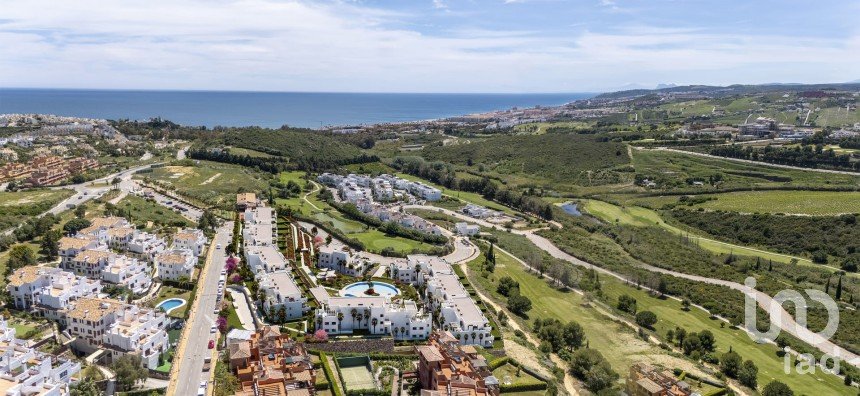 Appartement 3 chambres de 163 m² à Casares (29690)