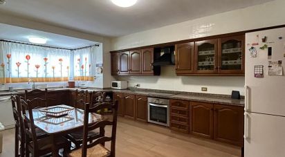 Pis 6 habitacions de 183 m² a Vila-Real/Villarreal (12540)