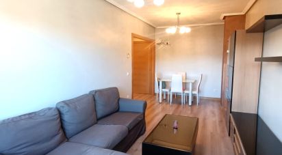 Apartment 2 bedrooms of 65 m² in León (24005)