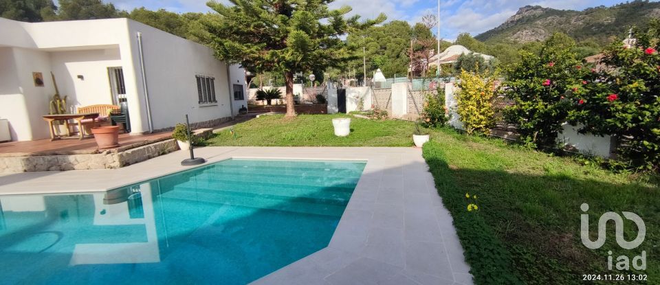 Casa 4 habitacions de 174 m² a Benicasim (12560)