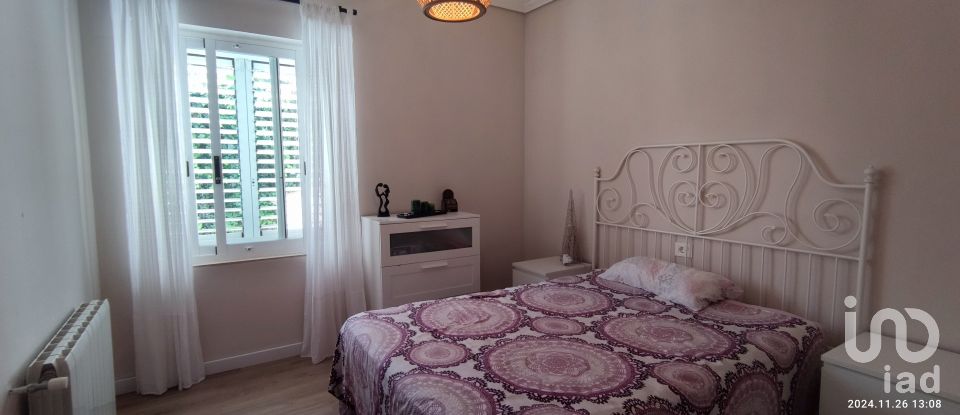 Casa 4 habitacions de 174 m² a Benicasim (12560)