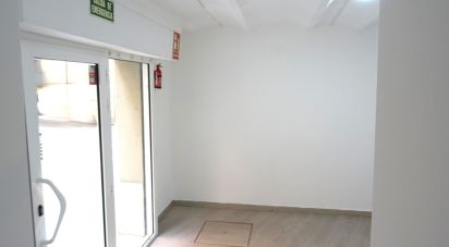 Botiga / Local comercial de 27 m² a Barcelona (08025)