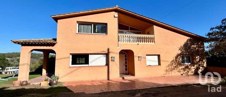 Maison 3 chambres de 514 m² à Santa Eulalia de Ronçana (08187)