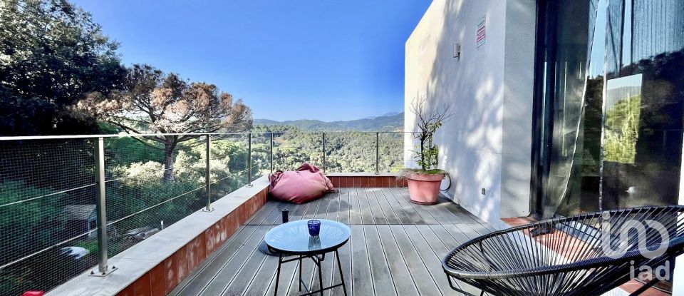 Casa 5 habitacions de 329 m² a Sant Cebrià de Vallalta (08396)