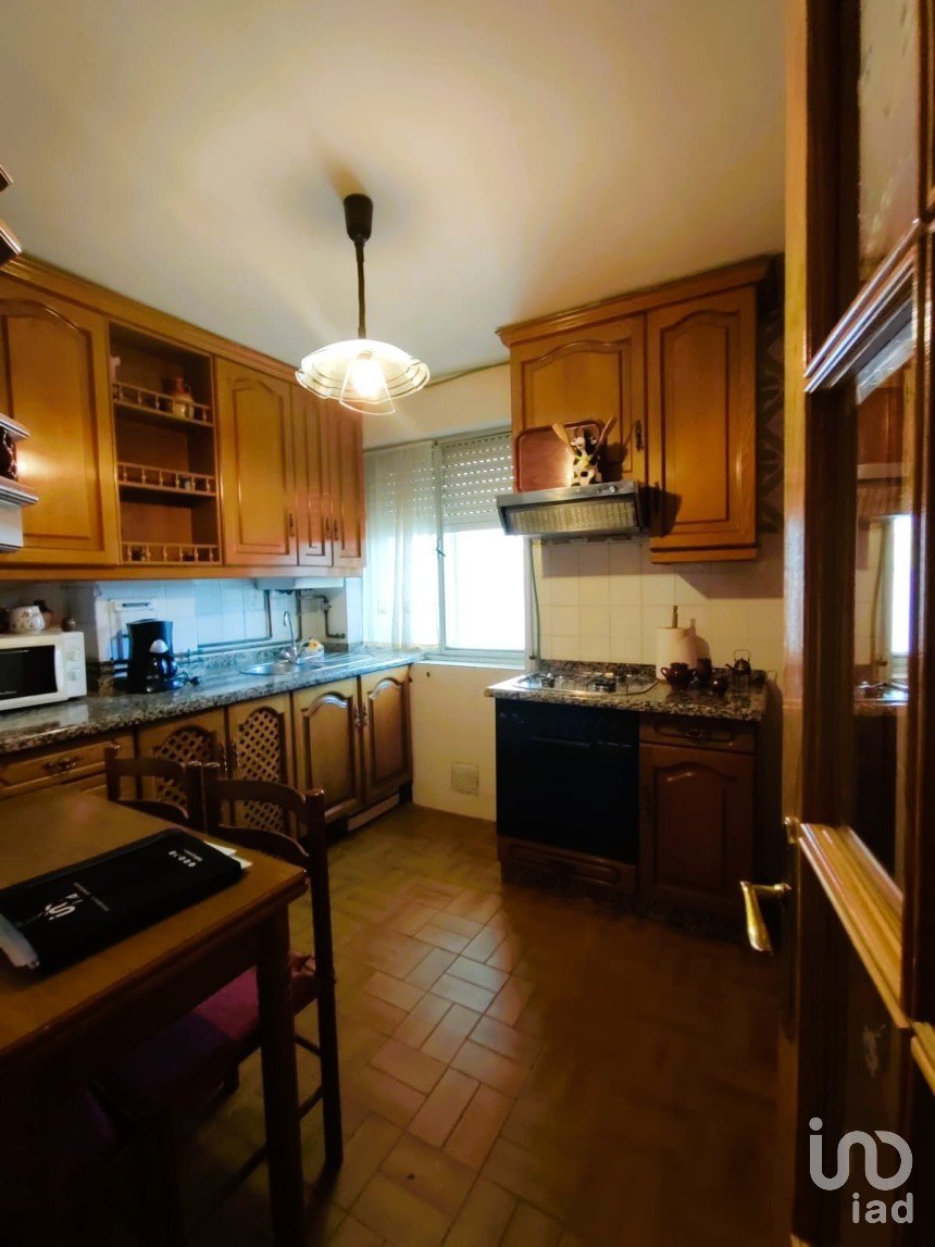 Apartment 3 bedrooms of 75 m² in Astorga (24700)