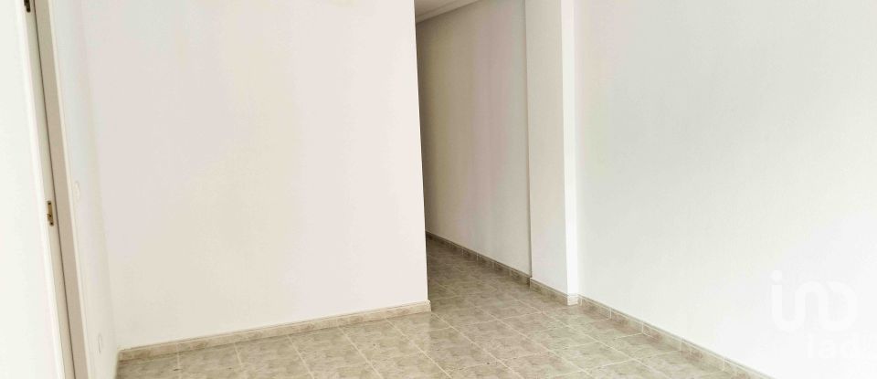 Appartement 2 chambres de 82 m² à San Miguel de Salinas (03193)