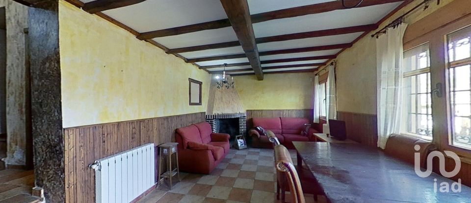 Country house 4 bedrooms of 164 m² in La Romana (03669)