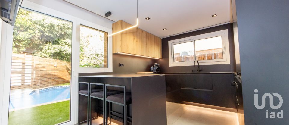 Casa 3 habitacions de 262 m² a Sant Andreu de Llavaneres (08392)