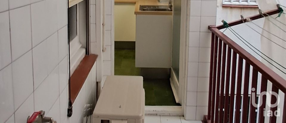 Pis 4 habitacions de 91 m² a Barcelona (08006)