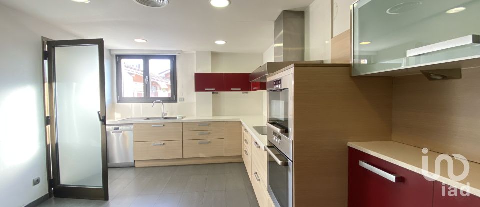 Appartement 4 chambres de 153 m² à Sant Cugat del Vallès (08173)