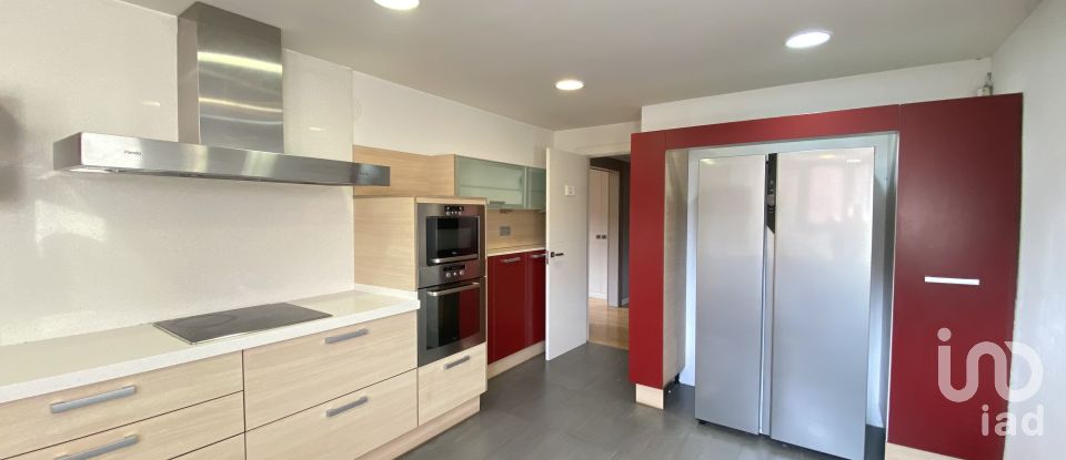 Appartement 4 chambres de 153 m² à Sant Cugat del Vallès (08173)