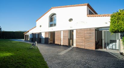 House 6 bedrooms of 557 m² in Sant Vicenç de Montalt (08394)