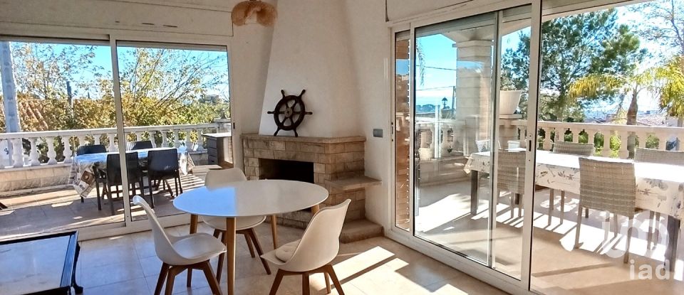 Casa 4 habitacions de 280 m² a Segur de Calafell (43882)