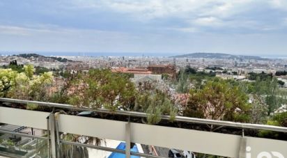 Pis 3 habitacions de 123 m² a Barcelona (08035)