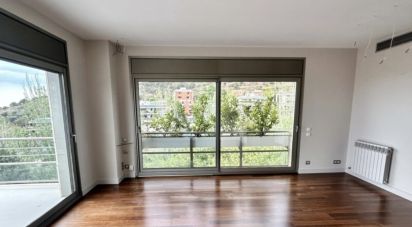 Pis 3 habitacions de 123 m² a Barcelona (08035)