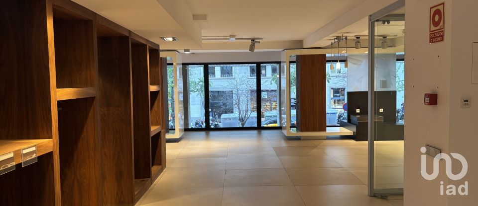 Botiga / Local comercial de 576 m² a Barcelona (08006)