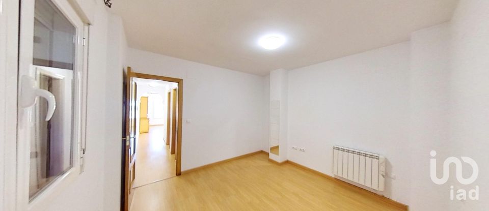 Pis 1 habitació de 51 m² a La Zubia (18140)