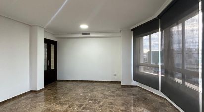 Pis 4 habitacions de 129 m² a Burriana (12530)