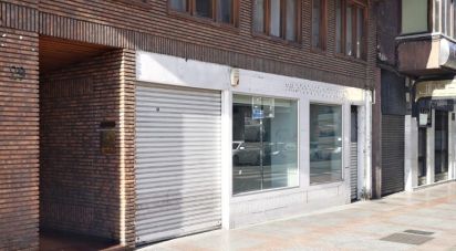 Botiga / Local comercial de 450 m² a León (24004)