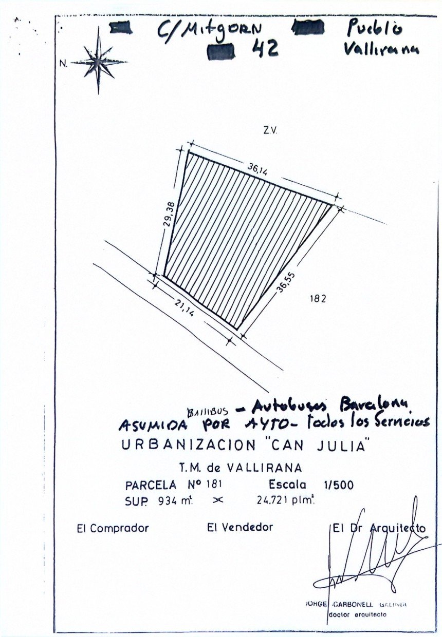 Terra de 934 m² a Vallirana (08759)