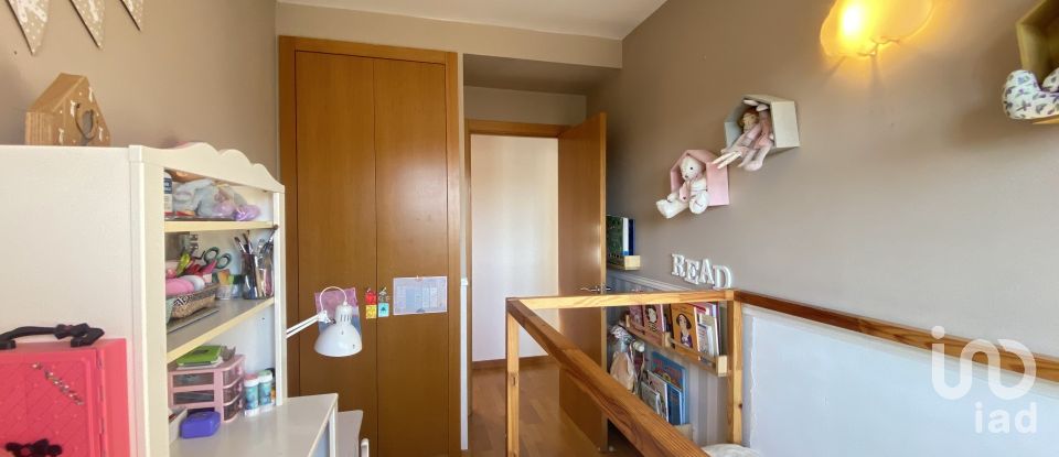 Pis 3 habitacions de 82 m² a Sant Cugat del Vallès (08195)