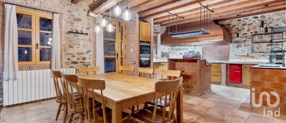 Cottage 6 bedrooms of 350 m² in L'Ametlla del Valles (08480)