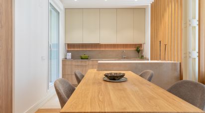 Pis 3 habitacions de 103 m² a Madrid (28009)