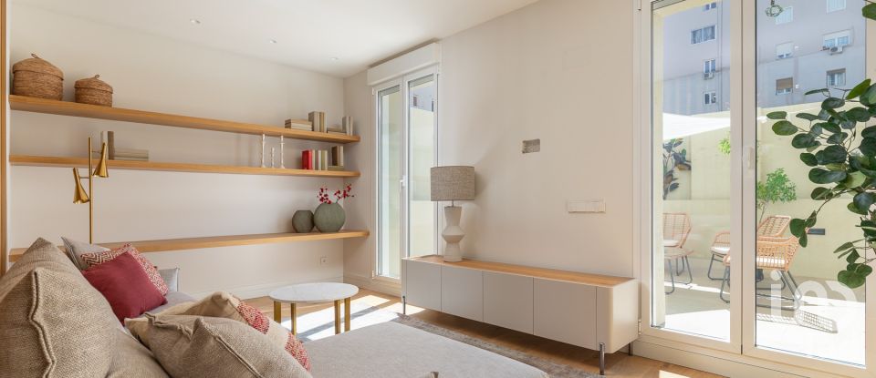 Pis 3 habitacions de 103 m² a Madrid (28009)