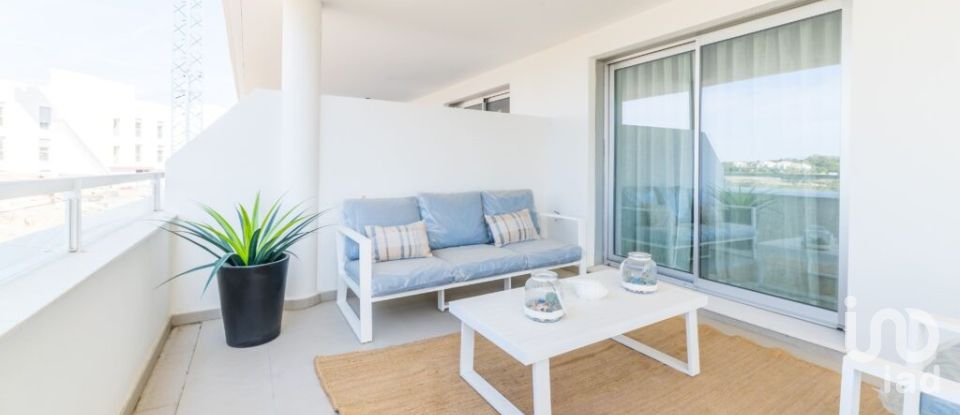 Pis 3 habitacions de 133 m² a Estepona (29680)