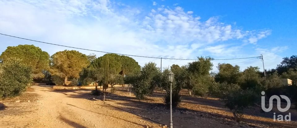 Casa 4 habitacions de 341 m² a Banyeres del Penedès (43711)