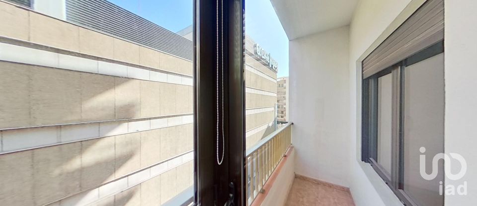 Appartement 4 chambres de 100 m² à Alicante/Alacant (03003)