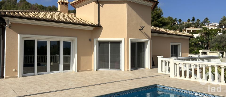 House 4 bedrooms of 326 m² in Dénia (03700)