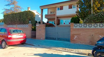 House 5 bedrooms of 330 m² in Llinars del Vallès (08450)