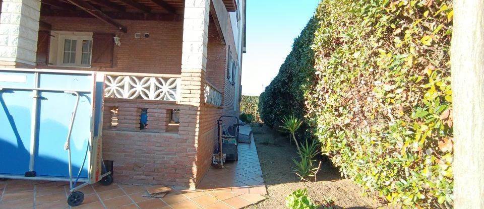 House 5 bedrooms of 330 m² in Llinars del Vallès (08450)