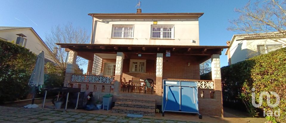 House 5 bedrooms of 330 m² in Llinars del Vallès (08450)