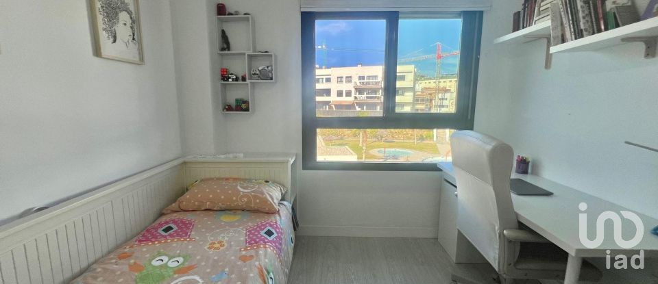 Pis 4 habitacions de 143 m² a Torre del Mar (29740)