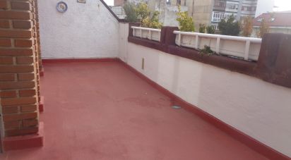 Pis 4 habitacions de 120 m² a León (24002)