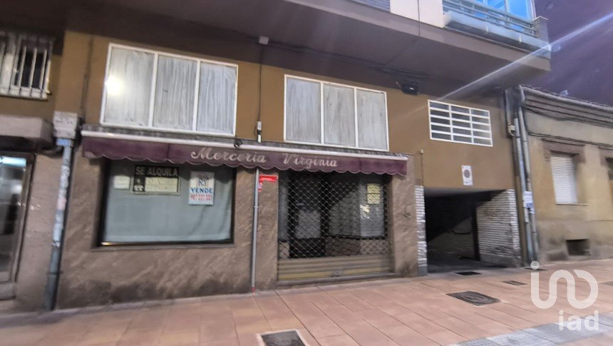 Botiga / Local comercial de 142 m² a León (24008)