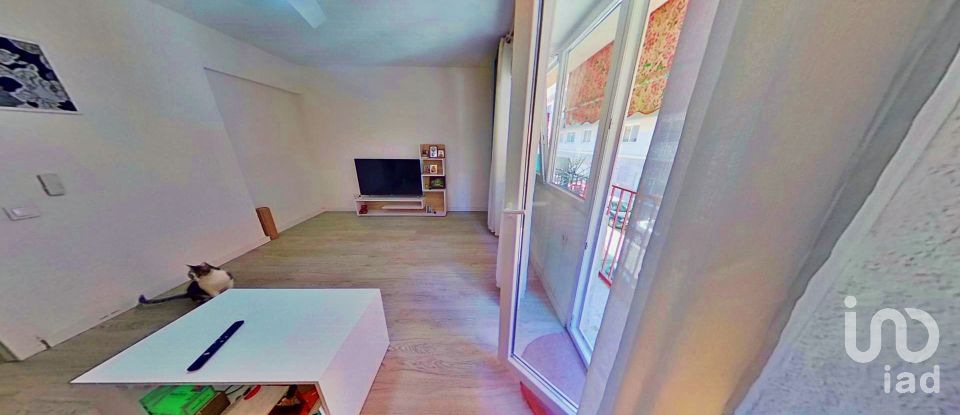 Pis 3 habitacions de 91 m² a Alicante/Alacant (03009)