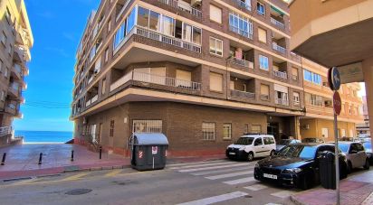 Pis 3 habitacions de 94 m² a Torrevieja (03188)