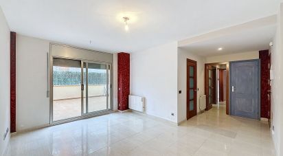 Appartement 3 chambres de 63 m² à Sant Quintí de Mediona (08777)