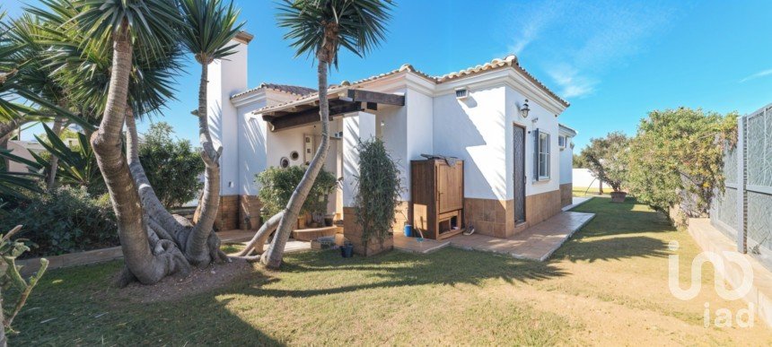 Casa 3 habitaciones de 117 m² en Chiclana de la Frontera (11130)