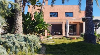 Casa de muntanya 4 habitacions de 270 m² a Camping Altafulla (43893)