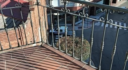 Appartement 3 chambres de 118 m² à La Bañeza (24750)