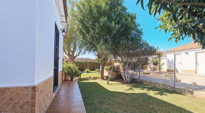 Casa 3 habitaciones de 117 m² en Chiclana de la Frontera (11130)