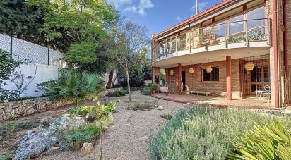 House 5 bedrooms of 305 m² in Vilanova i la Geltrú (08800)