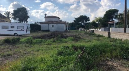 Terreno de 1.404 m² en Dénia (03700)